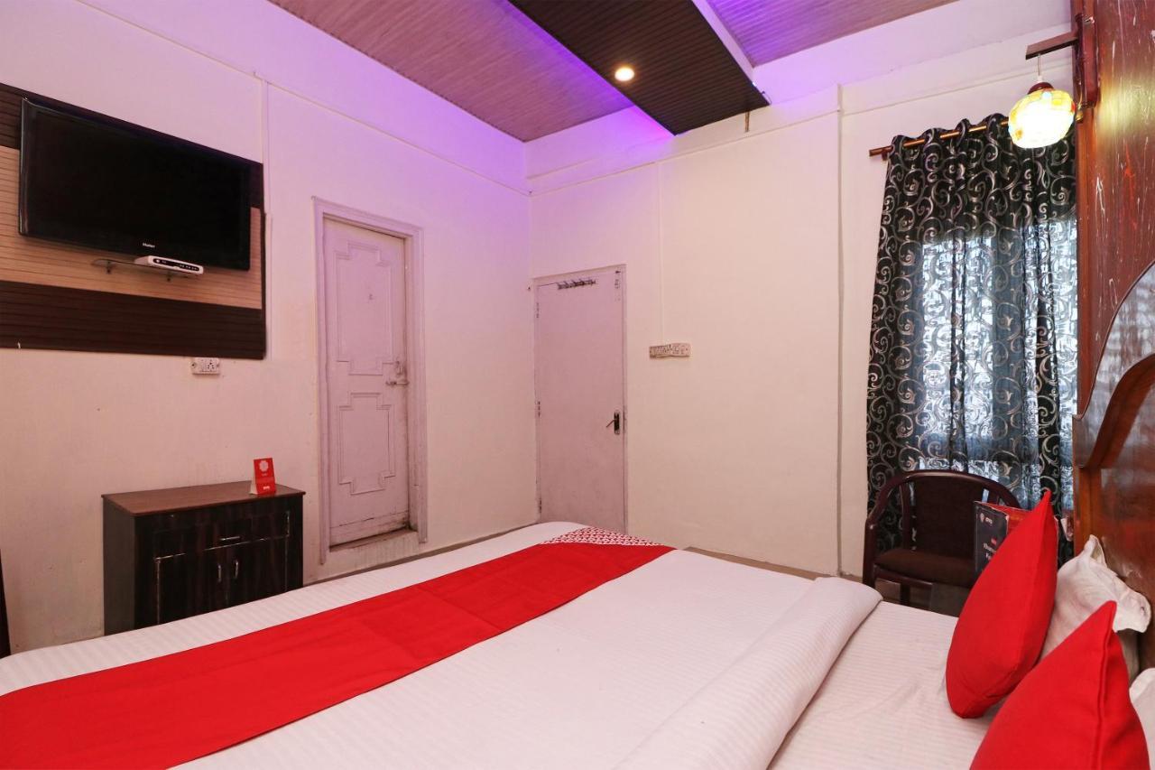 Flagship Dolphin Hotel Barasat Exterior photo